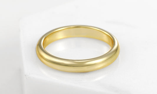 Anillo lizo bañado en oro 14 quilate