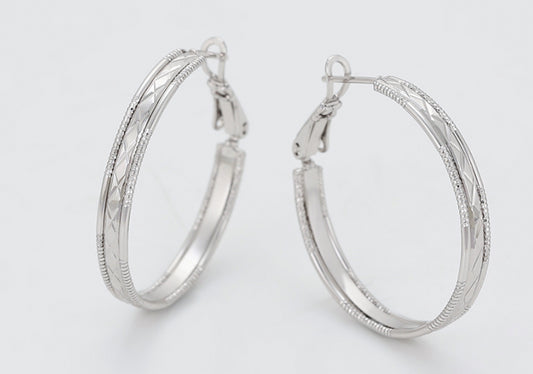 Pendientes bañados en platino